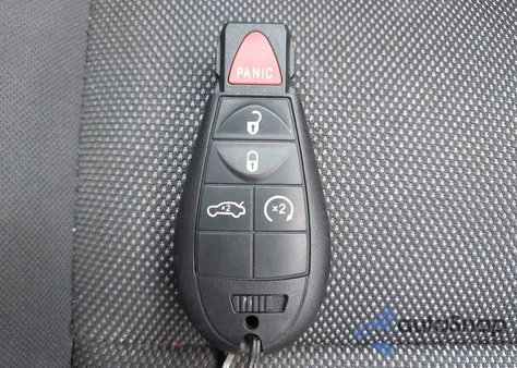 2011 Dodge Challenger из США, поврежденный, VIN 2B3CJ4DG0BH569570